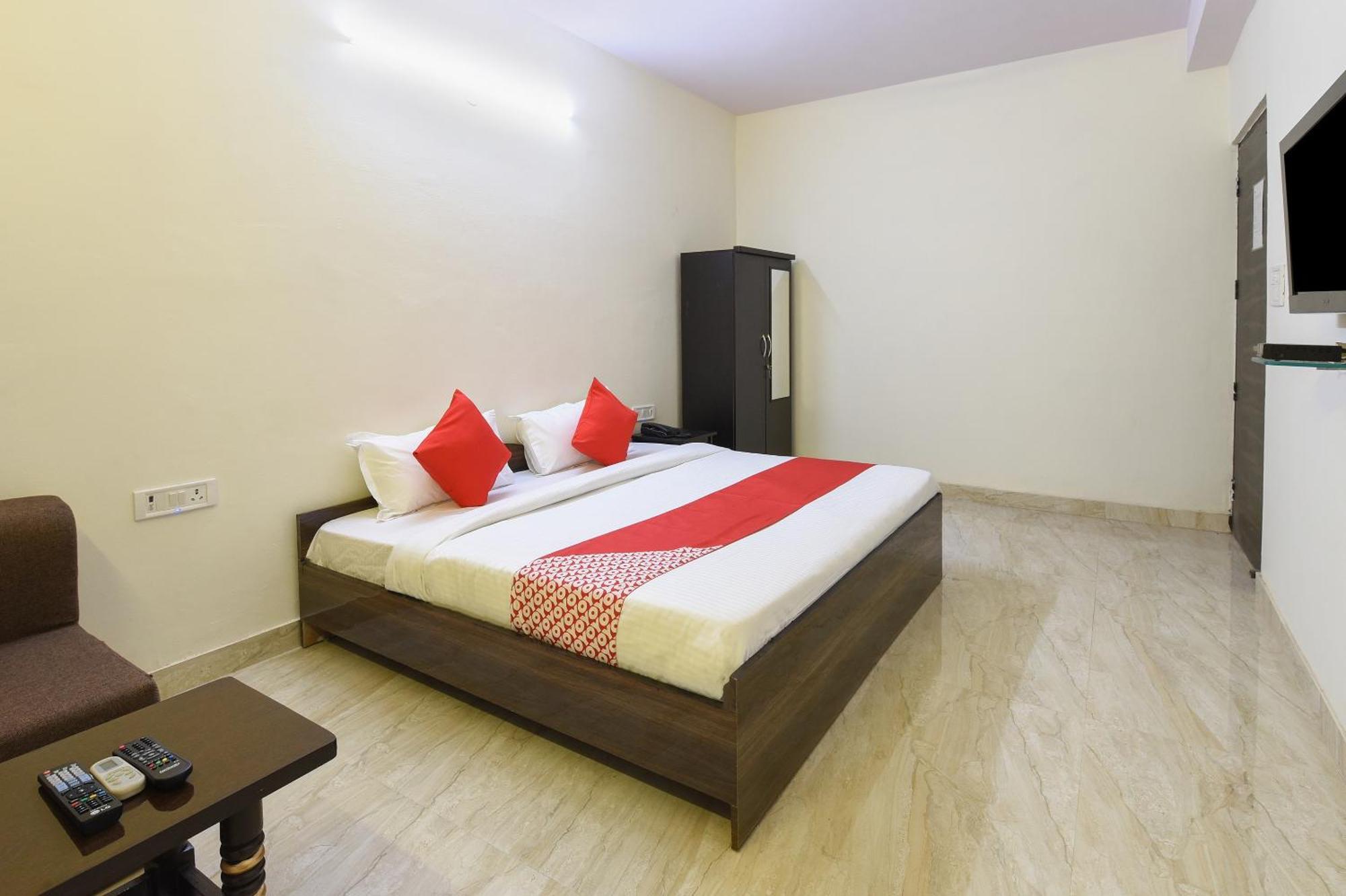 Hotel O Club Residency New Delhi Luaran gambar