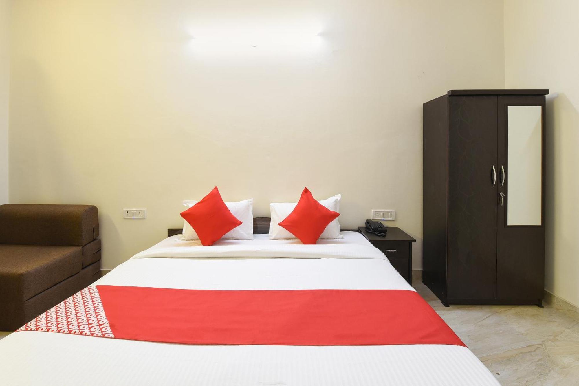 Hotel O Club Residency New Delhi Luaran gambar